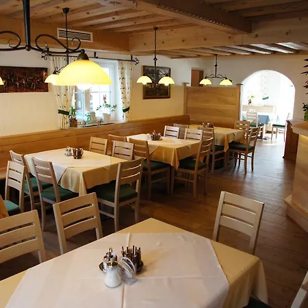 Gasthof Zum Sandlweber Gasthof 3*